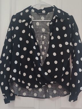 Zara Black and White Polka Dot Cropped Button-Up Blouse